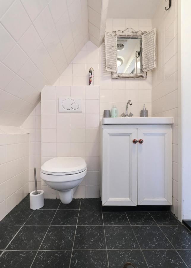Idyllisch En Knus Huisje Met Prachtige Veranda. Oterleek Ngoại thất bức ảnh