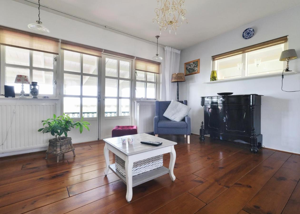 Idyllisch En Knus Huisje Met Prachtige Veranda. Oterleek Ngoại thất bức ảnh